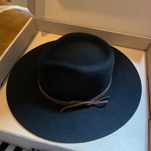 PATINA fedora - Picture 6 of 9